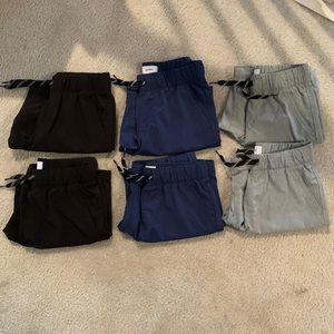 Bundle of Old Navy Boys Quick Dry Shorts Size S (6-7)